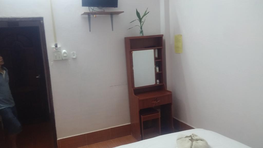 Phonephithak Guesthouse Muang Pakbèng Exterior foto